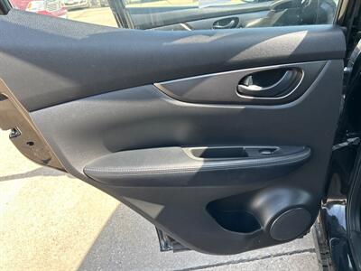 2019 Nissan Rogue Sport S   - Photo 13 - South Sioux City, NE 68776