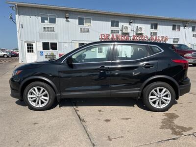 2019 Nissan Rogue Sport S   - Photo 2 - South Sioux City, NE 68776