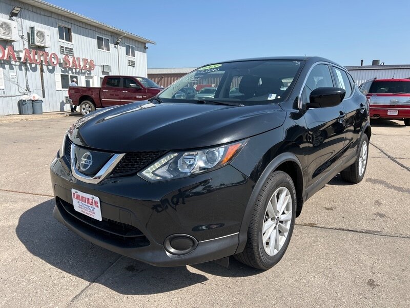2019 Nissan Rogue Sport S - Photo 1 - South Sioux City, NE 68776