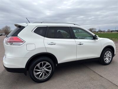 2014 Nissan Rogue SL   - Photo 8 - South Sioux City, NE 68776
