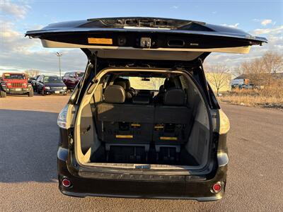 2011 Toyota Sienna SE 8-Passenger   - Photo 18 - South Sioux City, NE 68776