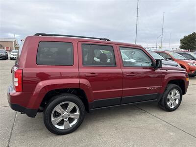 2017 Jeep Patriot High Altitude   - Photo 8 - South Sioux City, NE 68776