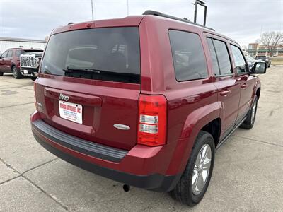 2017 Jeep Patriot High Altitude   - Photo 7 - South Sioux City, NE 68776