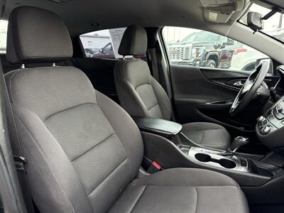 2017 Chevrolet Malibu LS   - Photo 18 - South Sioux City, NE 68776