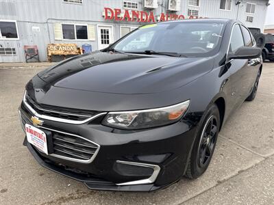 2017 Chevrolet Malibu LS   - Photo 1 - South Sioux City, NE 68776