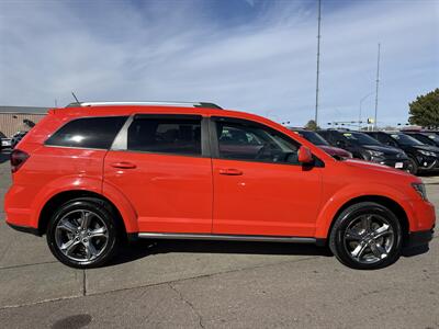 2017 Dodge Journey Crossroad Plus   - Photo 9 - South Sioux City, NE 68776