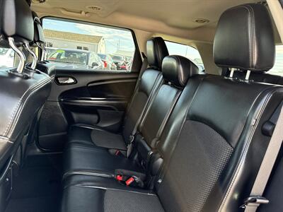 2017 Dodge Journey Crossroad Plus   - Photo 17 - South Sioux City, NE 68776