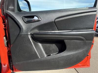 2017 Dodge Journey Crossroad Plus   - Photo 22 - South Sioux City, NE 68776