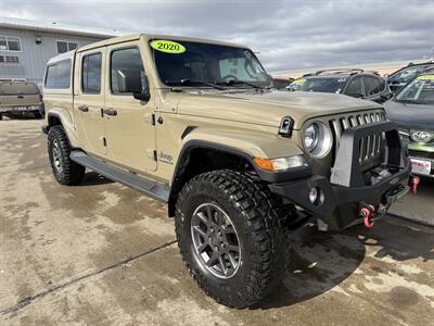 2020 Jeep Gladiator Overland   - Photo 8 - South Sioux City, NE 68776