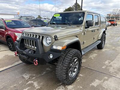 2020 Jeep Gladiator Overland   - Photo 1 - South Sioux City, NE 68776