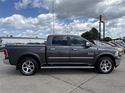 2017 RAM 1500 Laramie   - Photo 9 - South Sioux City, NE 68776