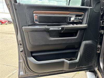 2017 RAM 1500 Laramie   - Photo 15 - South Sioux City, NE 68776