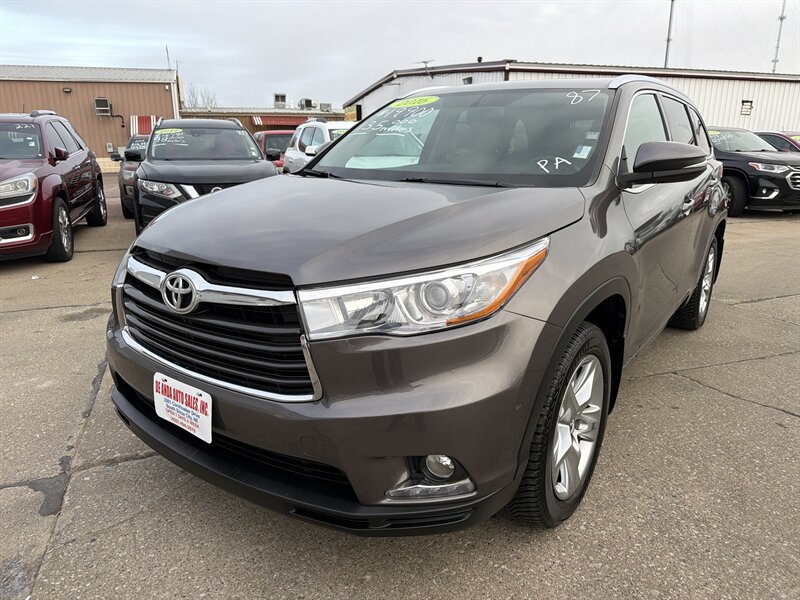 2016 Toyota Highlander Limited   - Photo 1 - South Sioux City, NE 68776