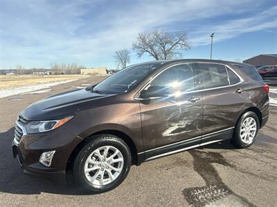 2020 Chevrolet Equinox LT   - Photo 2 - South Sioux City, NE 68776