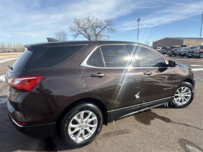 2020 Chevrolet Equinox LT   - Photo 8 - South Sioux City, NE 68776