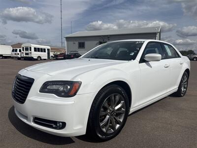 2014 Chrysler 300 Series S   - Photo 1 - South Sioux City, NE 68776