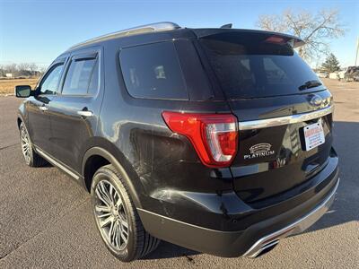 2016 Ford Explorer Platinum   - Photo 5 - South Sioux City, NE 68776