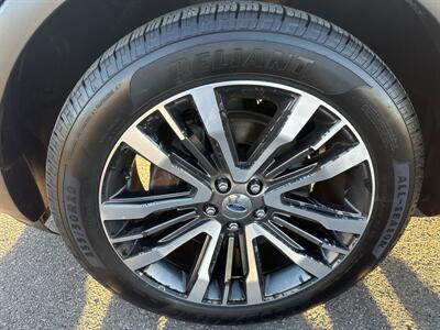 2016 Ford Explorer Platinum   - Photo 13 - South Sioux City, NE 68776