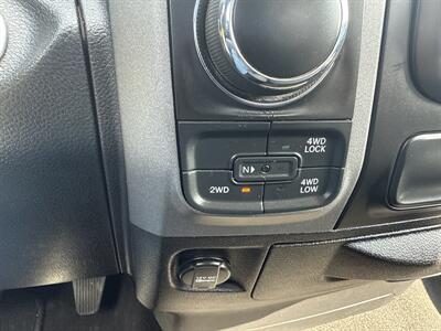2015 RAM 1500 Tradesman   - Photo 24 - South Sioux City, NE 68776