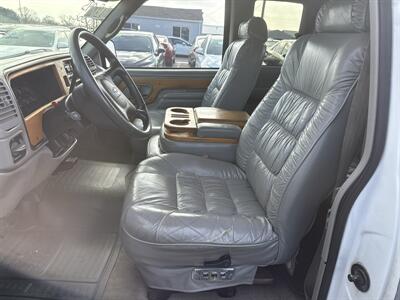 1995 Chevrolet C3500 Cheyenne   - Photo 20 - South Sioux City, NE 68776