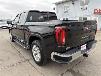 2021 GMC Sierra 1500 SLT   - Photo 4 - South Sioux City, NE 68776