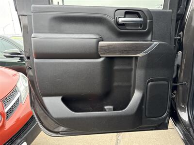 2020 Chevrolet Silverado 2500HD LTZ   - Photo 17 - South Sioux City, NE 68776
