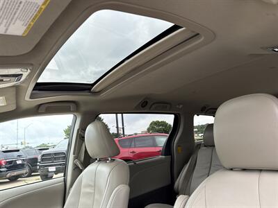 2014 Toyota Sienna XLE 7-Passenger   - Photo 27 - South Sioux City, NE 68776
