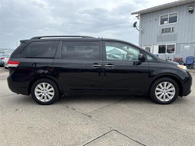 2014 Toyota Sienna XLE 7-Passenger   - Photo 9 - South Sioux City, NE 68776