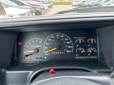 1999 Chevrolet Suburban K1500 LS   - Photo 22 - South Sioux City, NE 68776