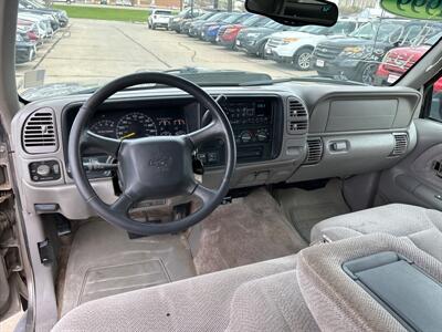 1999 Chevrolet Suburban K1500 LS   - Photo 15 - South Sioux City, NE 68776
