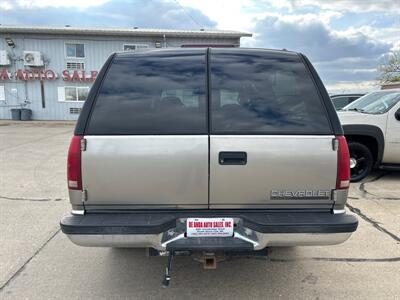 1999 Chevrolet Suburban K1500 LS   - Photo 5 - South Sioux City, NE 68776