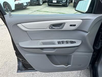 2016 Chevrolet Traverse LTZ   - Photo 11 - South Sioux City, NE 68776