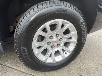 2020 GMC Yukon SLT   - Photo 14 - South Sioux City, NE 68776