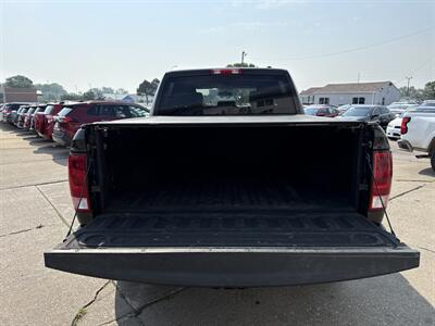 2011 RAM 1500 ST   - Photo 18 - South Sioux City, NE 68776