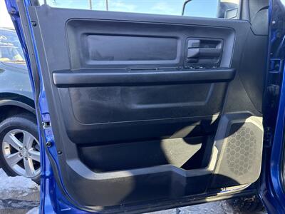 2014 RAM 1500 Express   - Photo 15 - South Sioux City, NE 68776