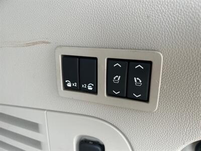 2015 Cadillac Escalade Luxury   - Photo 21 - South Sioux City, NE 68776