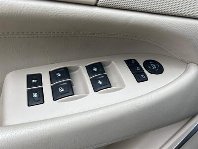 2015 Cadillac Escalade Luxury   - Photo 35 - South Sioux City, NE 68776