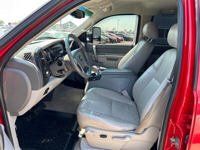 2013 Chevrolet Silverado 2500 LT   - Photo 11 - South Sioux City, NE 68776
