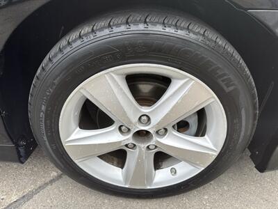 2011 Toyota Camry   - Photo 10 - South Sioux City, NE 68776