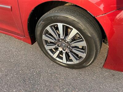 2020 Toyota Sienna XLE 7-Passenger   - Photo 9 - South Sioux City, NE 68776