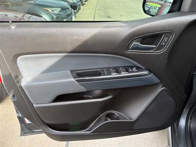 2017 Chevrolet Colorado Z71   - Photo 13 - South Sioux City, NE 68776