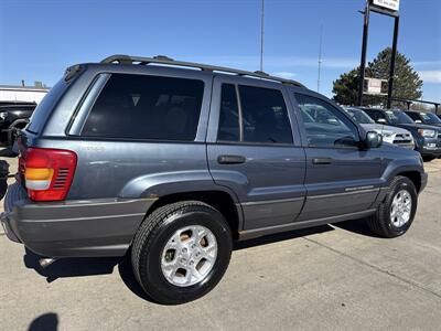 2000 Jeep Grand Cherokee Laredo   - Photo 8 - South Sioux City, NE 68776