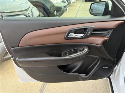 2016 Chevrolet Malibu Limited LTZ   - Photo 12 - South Sioux City, NE 68776