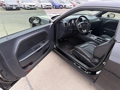 2013 Dodge Challenger SXT   - Photo 14 - South Sioux City, NE 68776