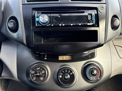 2012 Toyota RAV4   - Photo 24 - South Sioux City, NE 68776