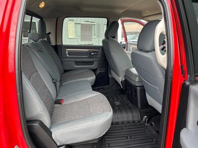 2018 RAM 3500 SLT   - Photo 17 - South Sioux City, NE 68776