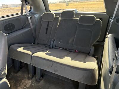 2005 Chrysler Town & Country Touring   - Photo 22 - South Sioux City, NE 68776