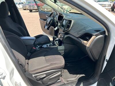 2016 Jeep Cherokee Latitude   - Photo 19 - South Sioux City, NE 68776