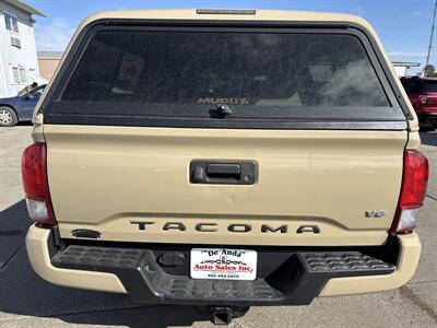 2017 Toyota Tacoma TRD Sport   - Photo 6 - South Sioux City, NE 68776