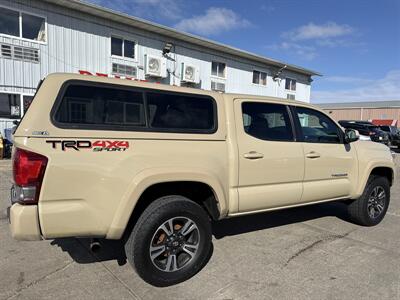 2017 Toyota Tacoma TRD Sport   - Photo 8 - South Sioux City, NE 68776